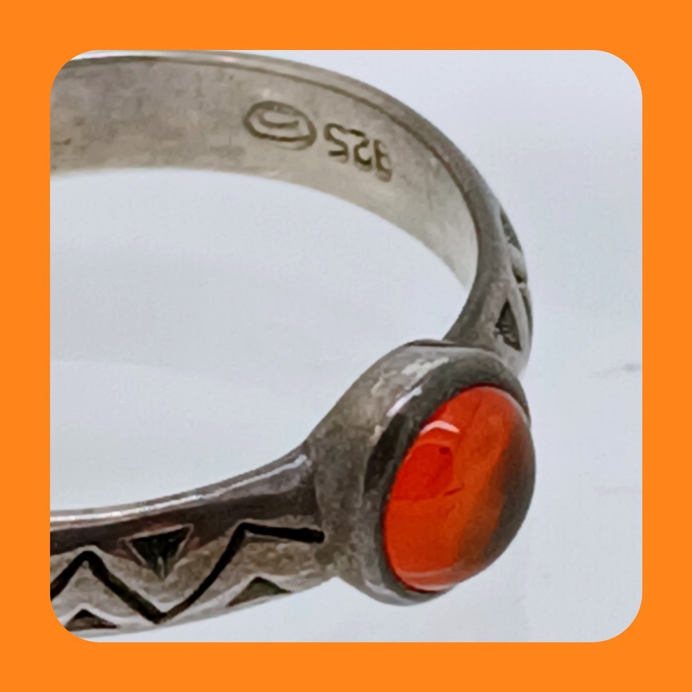 BOMA Vintage 90s Sterling Silver Amber Round Cabochon Zigzag Band Ring Size 8